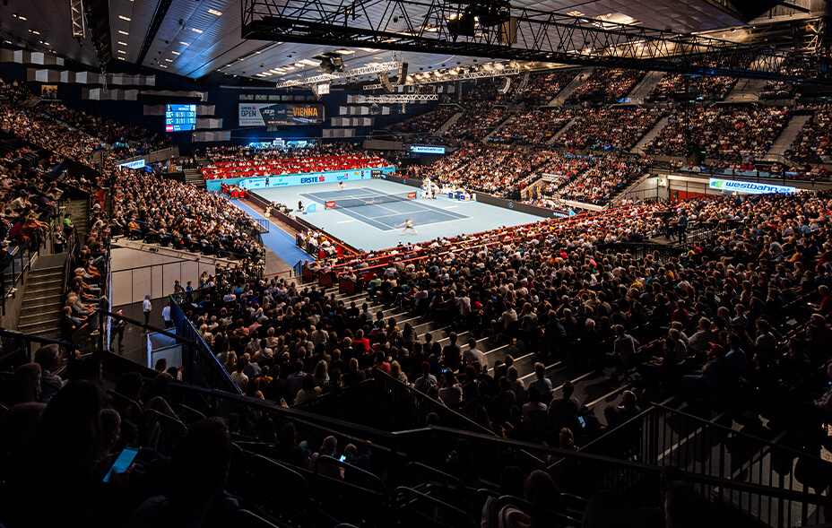 CenterCourt_Halb_928x589